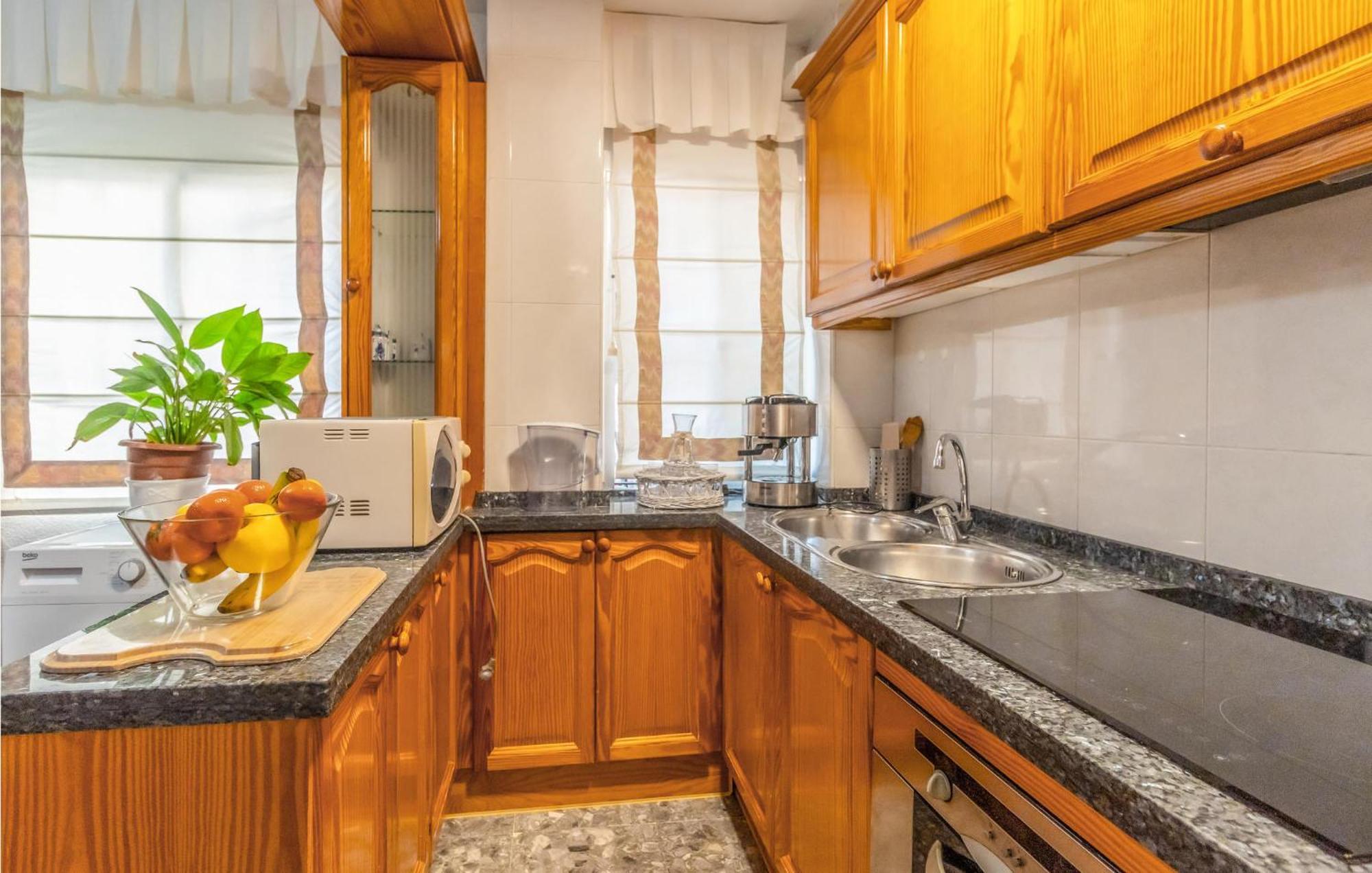 Stunning Home In Mlaga With 2 Bedrooms And Wifi 말라가 외부 사진